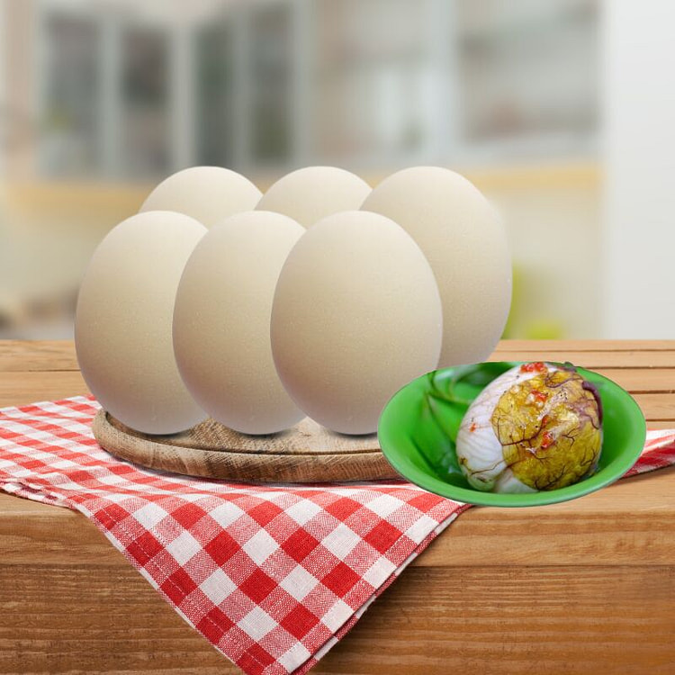 Fertilized Chicken Eggs (Balut Style) 6 eggs