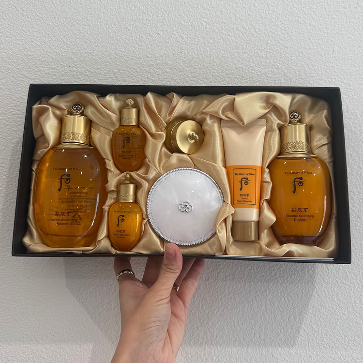The Whoo Gongjinhyang Essential Skincare Set 1 hộp