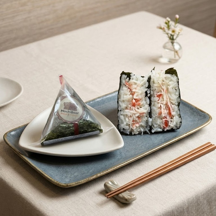 Mayo Crab (Kani) Rice Ball - Samgak 2 count