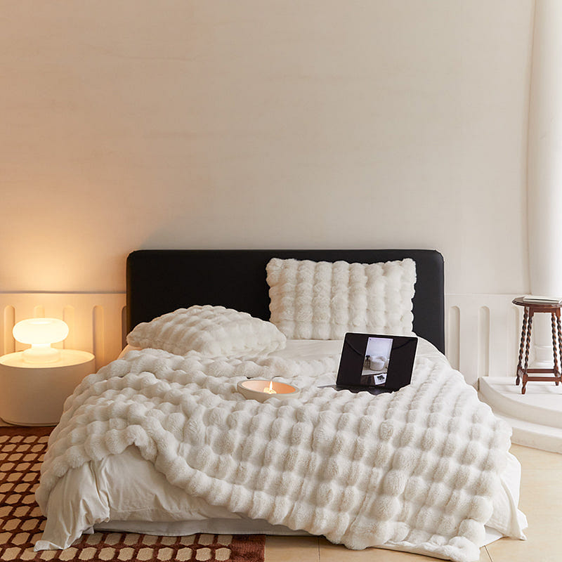 LULLABUY Tuscan Imitation Fur Blanket White 100x160cm 2000 g