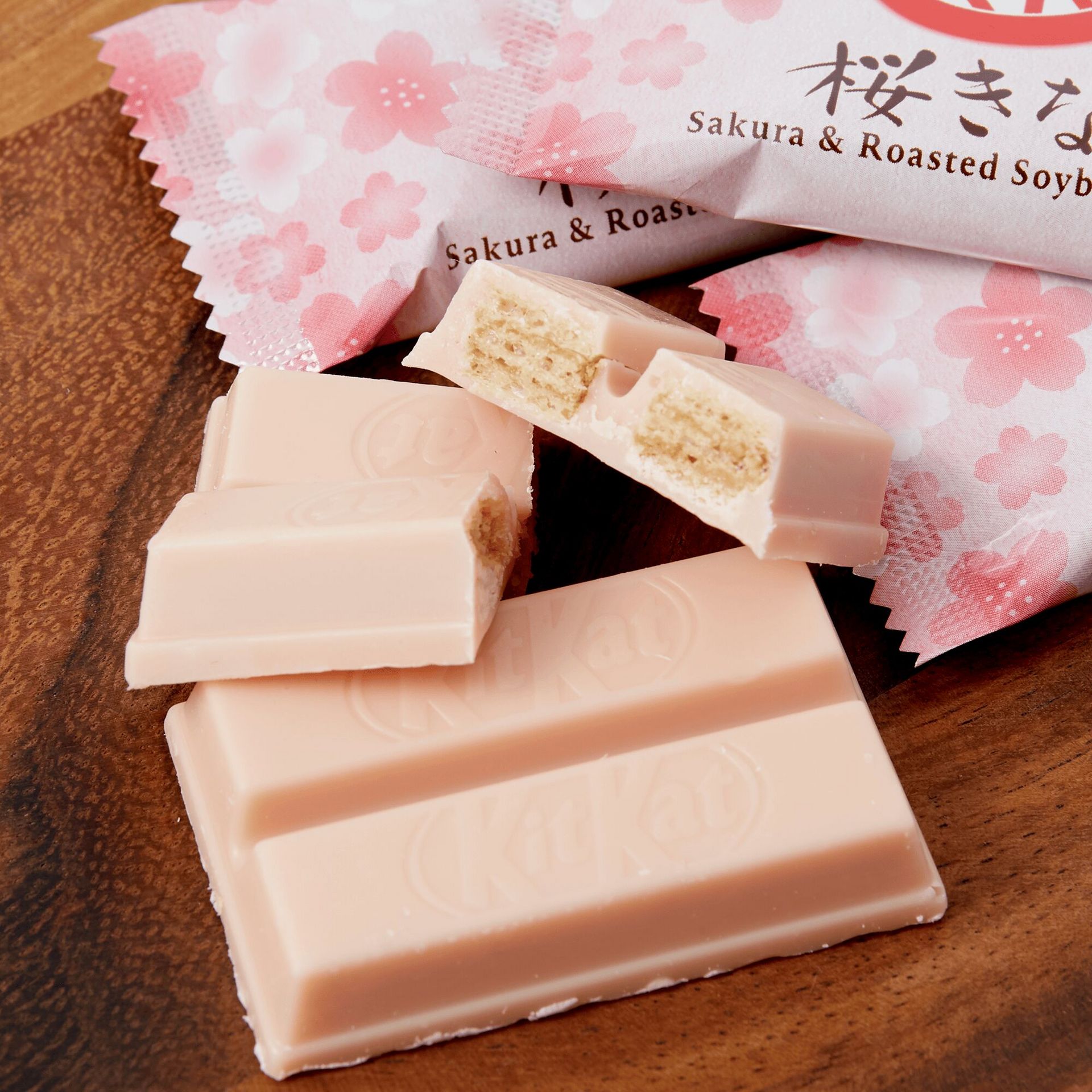 KitKat Sakura Kinako - Weee!