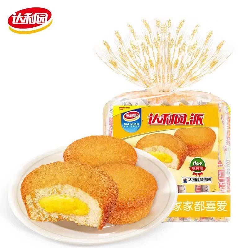 Egg yolk flavored filled cake 230 g