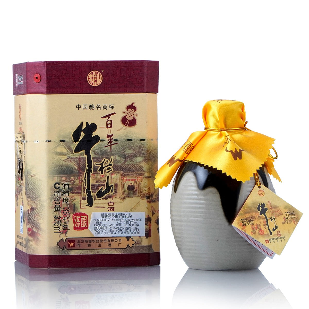 Beijing Niu lan Shan Bai Nian Er Guo Tou Baijiu 375 ml