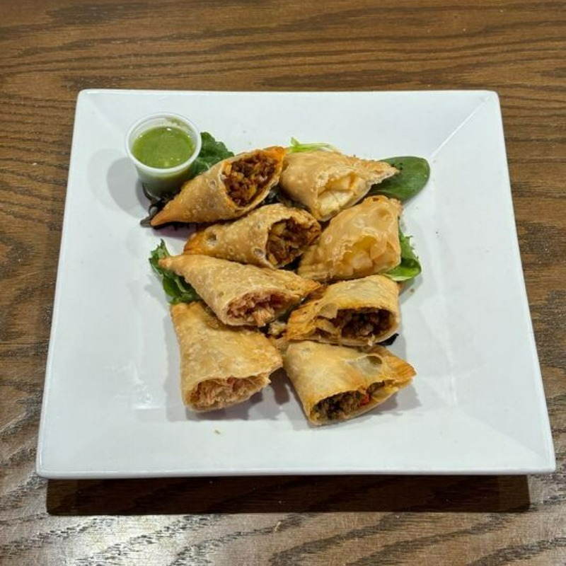 Empanadas Combo (4 pieces) 280 g
