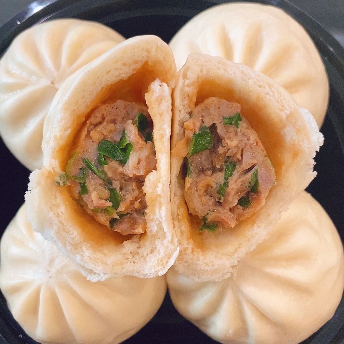 盈盈家金牌三鮮肉包 韭菜蝦仁有機豬肉 5 个