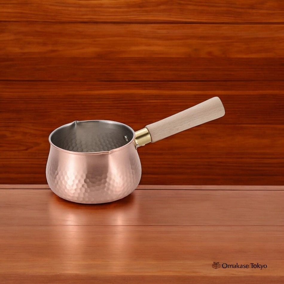 Chitose Copper Milk Pan with Wooden Handle and Pouring Lip - 12cm 380 g