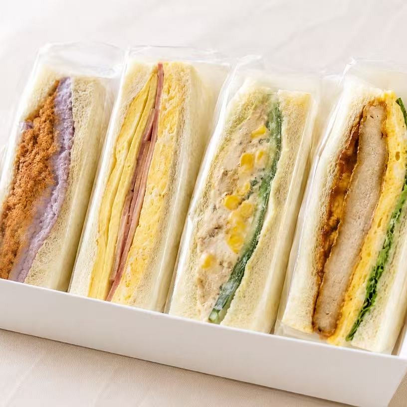 Mochiholic Surprise Sandwich Box 4 Pack 1 each