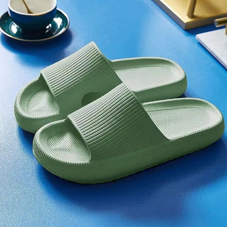 4cm Platform Slippers Color Green, Size 42-43 1 each