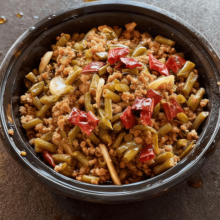 Minced Pork with Pickled Long Beans 400g 1 lb