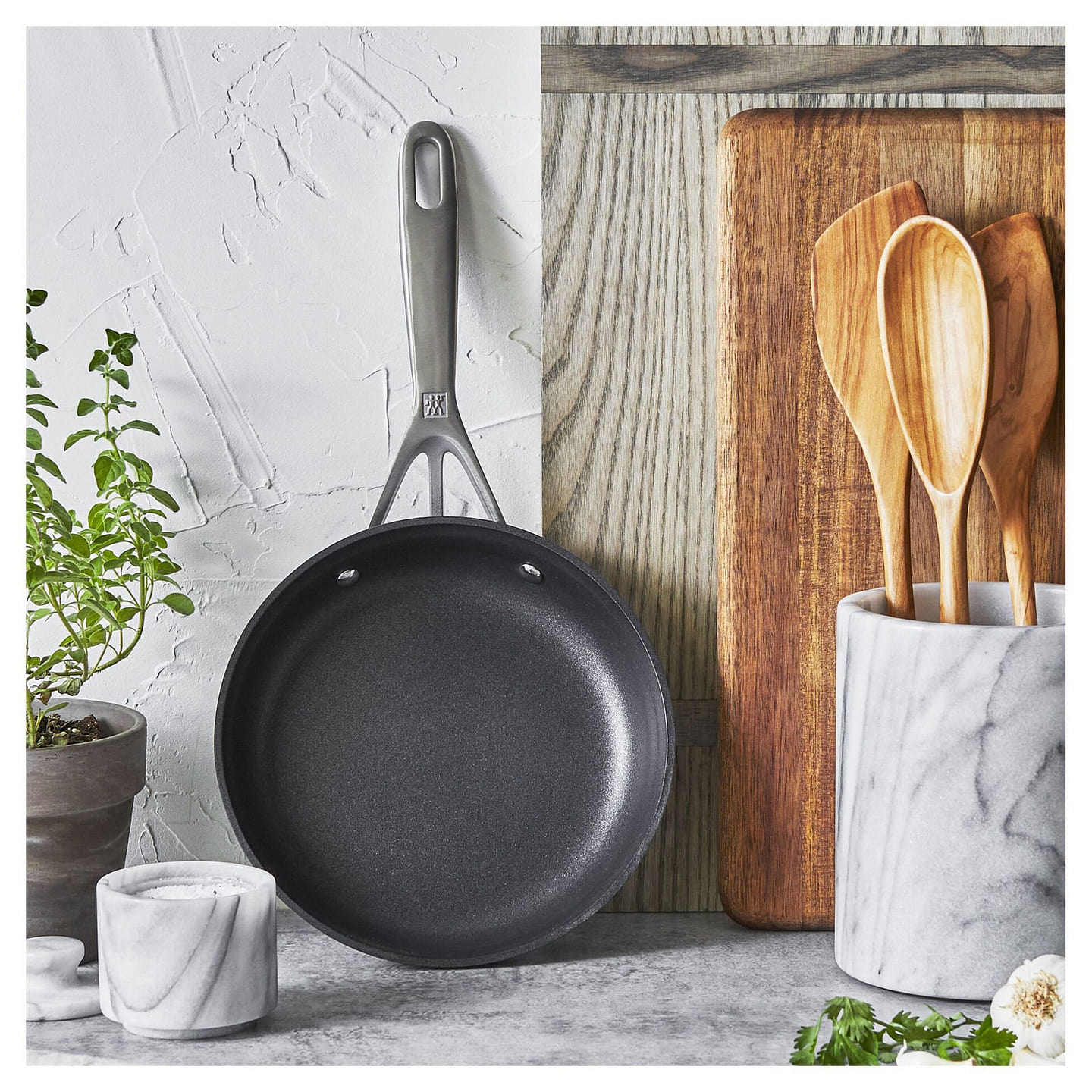 ZWILLING Motion 8 inch Aluminum Non-stick Fry Pan 1 count