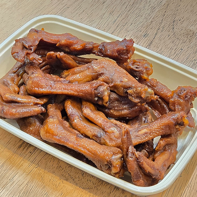 甜辣鸭掌 300g 1 份