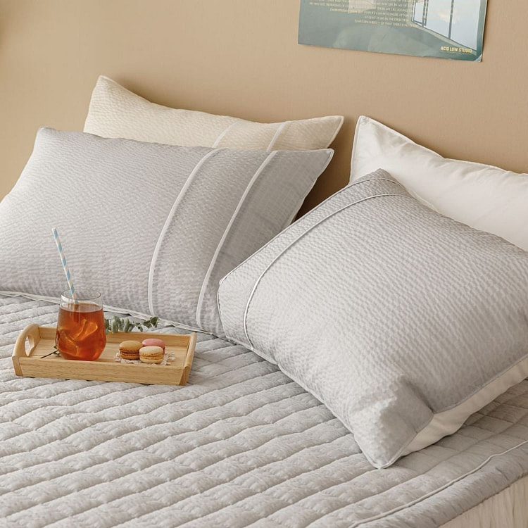 CARESYS Bamboo Seersucker Pillow Cover - Gray 1 each