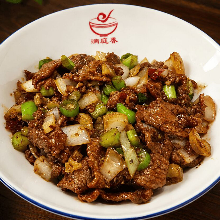 Hunan-Style Stir-Fried Beef with Peppers 350 g
