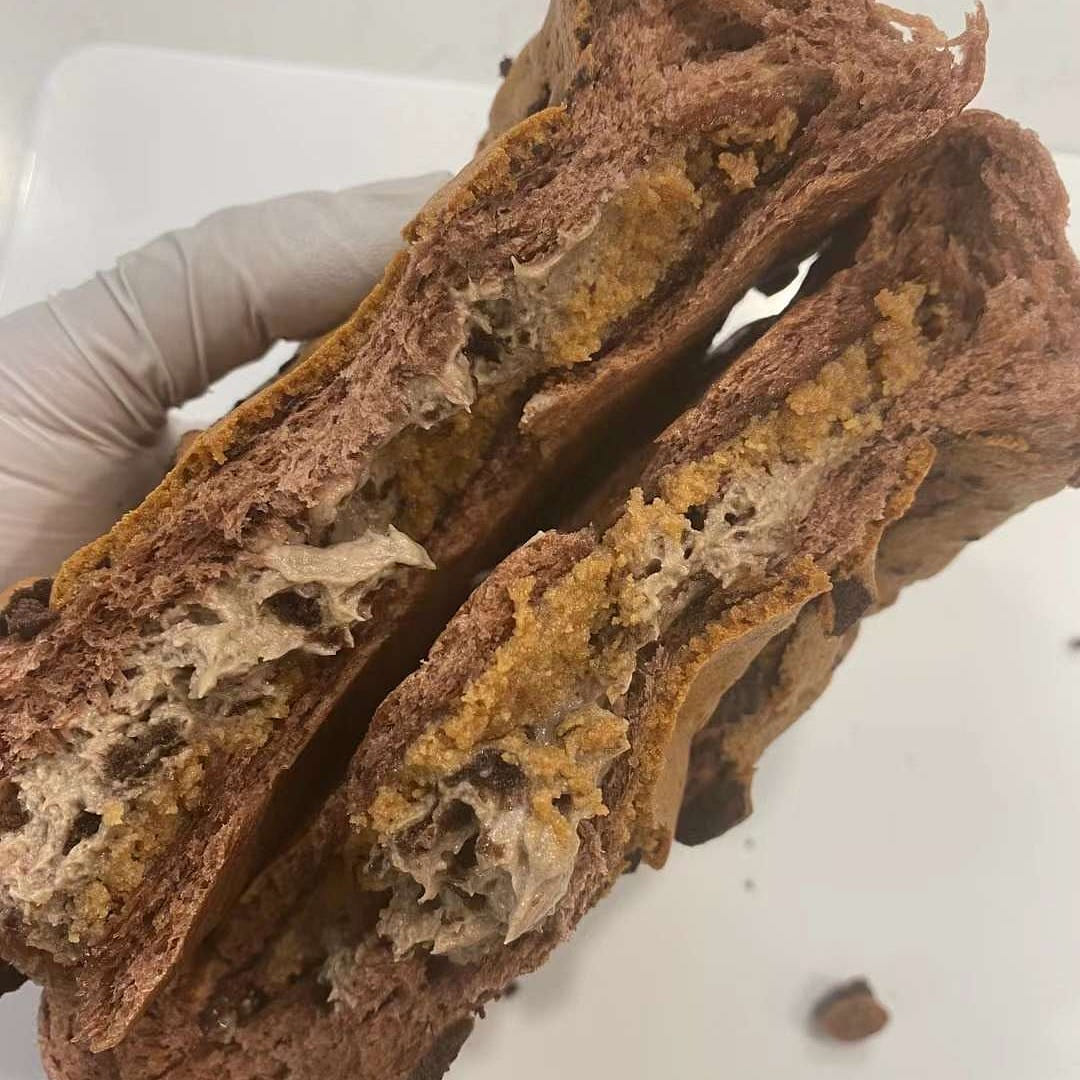 Coffee Oreo Cheese Bread 280 g