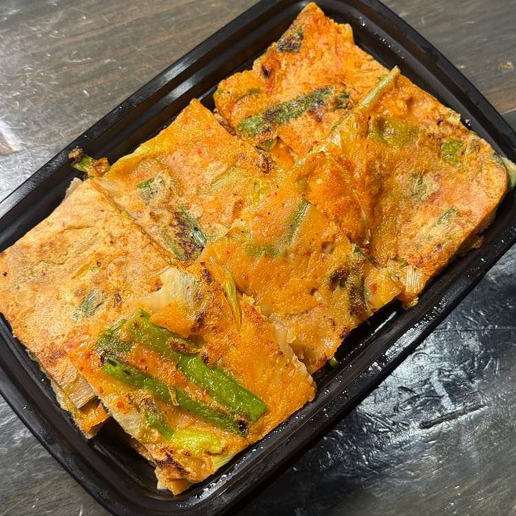 Kimchi Pancake (Kimchi Jeon) 350 g