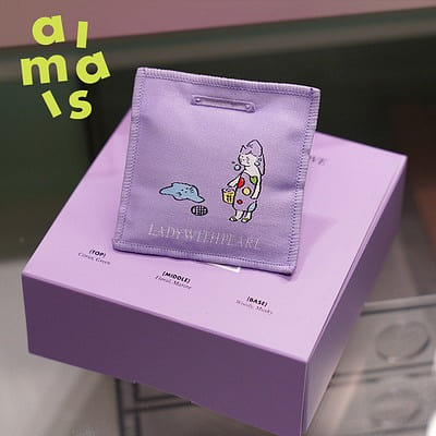 AIMAIS invited perfumer series Pearl Cat sachet fragrance 1 each