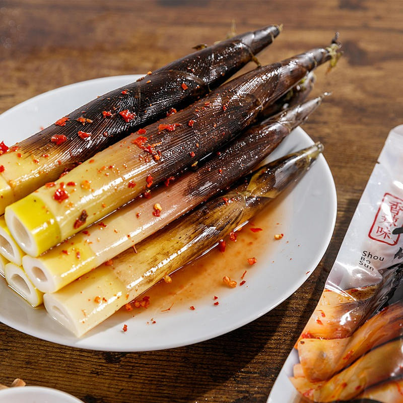 [1 package] Taoziyuan hand-peeled bamboo shoots are spicy 230 g