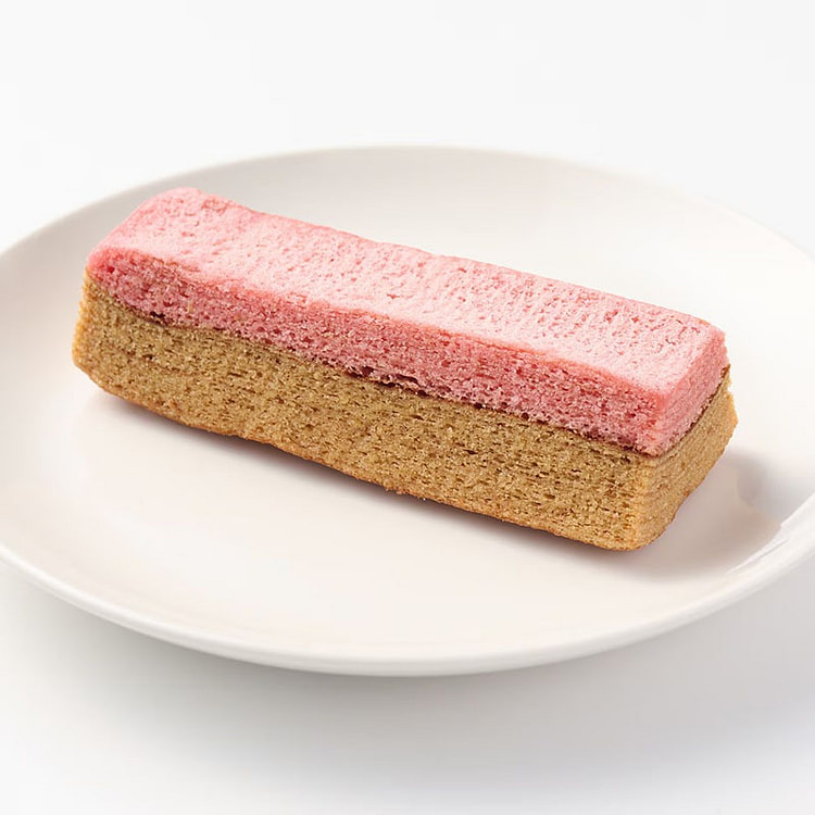 無印良品 MUJI いちご不揃いバウムクーヘン