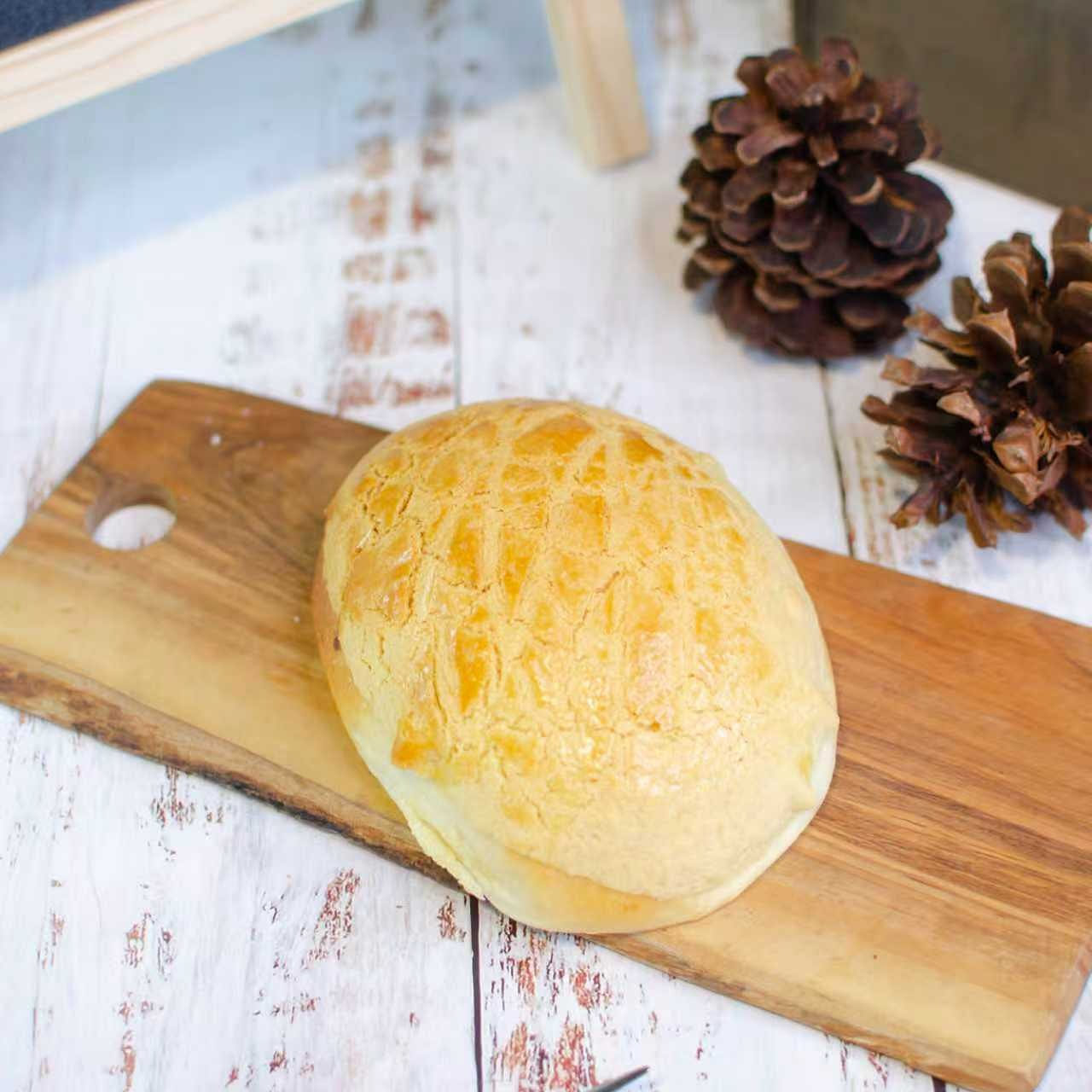 Pineapple Bun With Red Bean Dice 1 count
