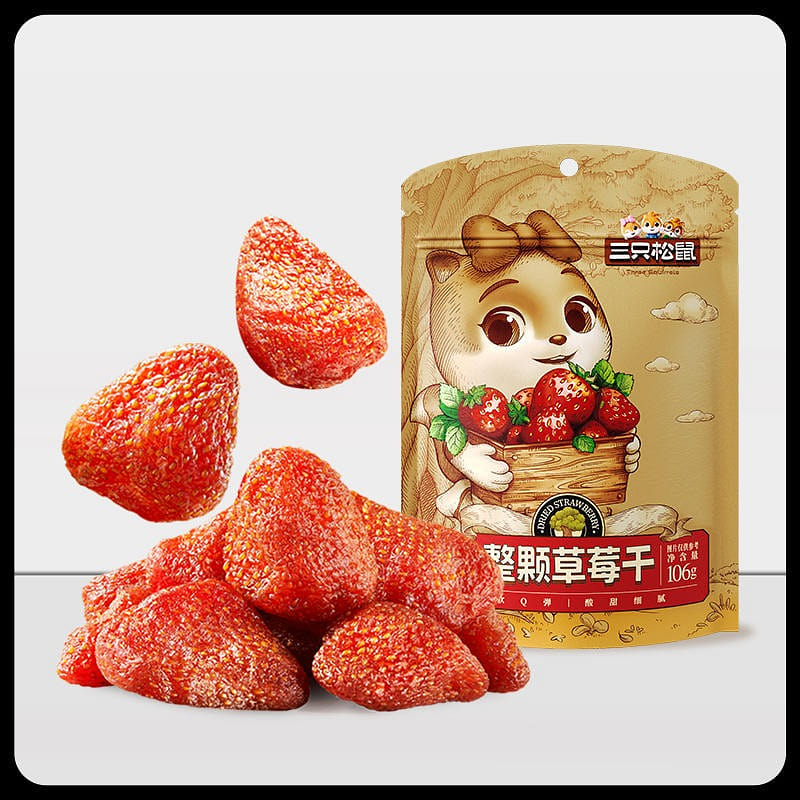 Three squirrel dried strawberries 106 g