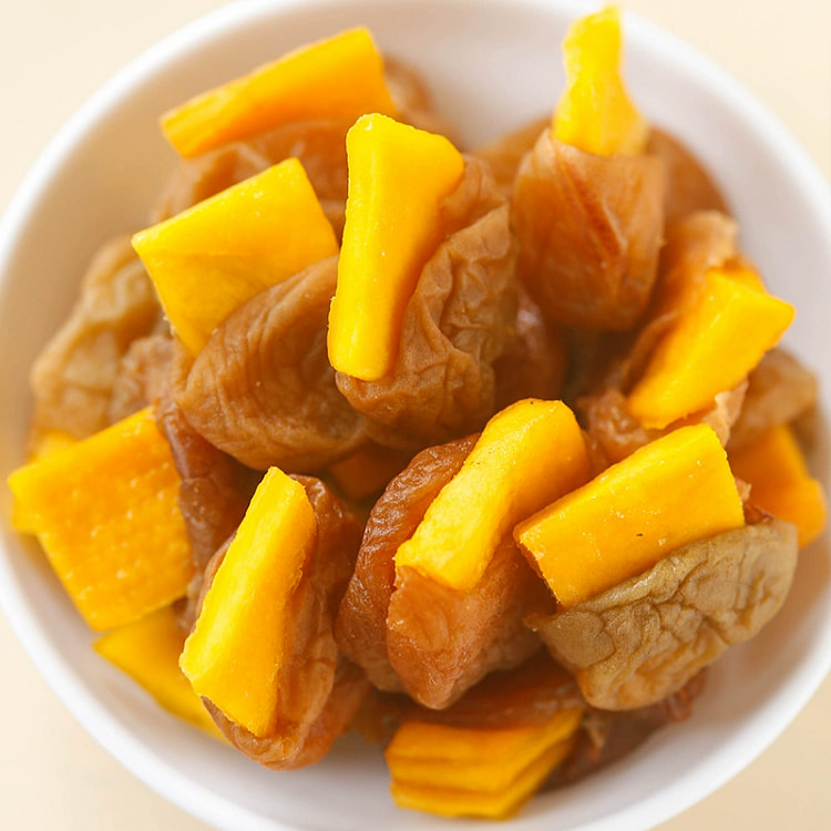 100g of dried mango with green plum