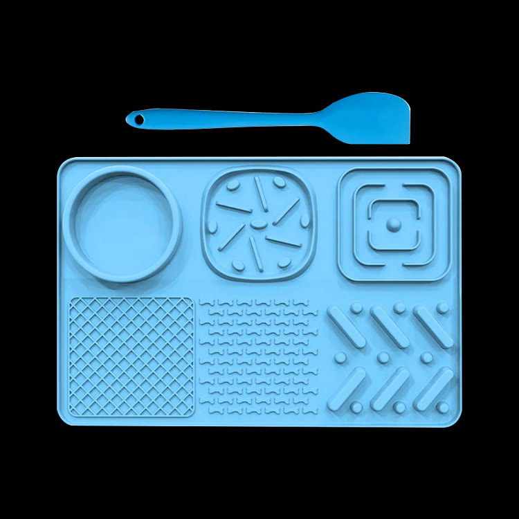 SECCHIC New Pet Puzzle Silicone Licking Pad Blue