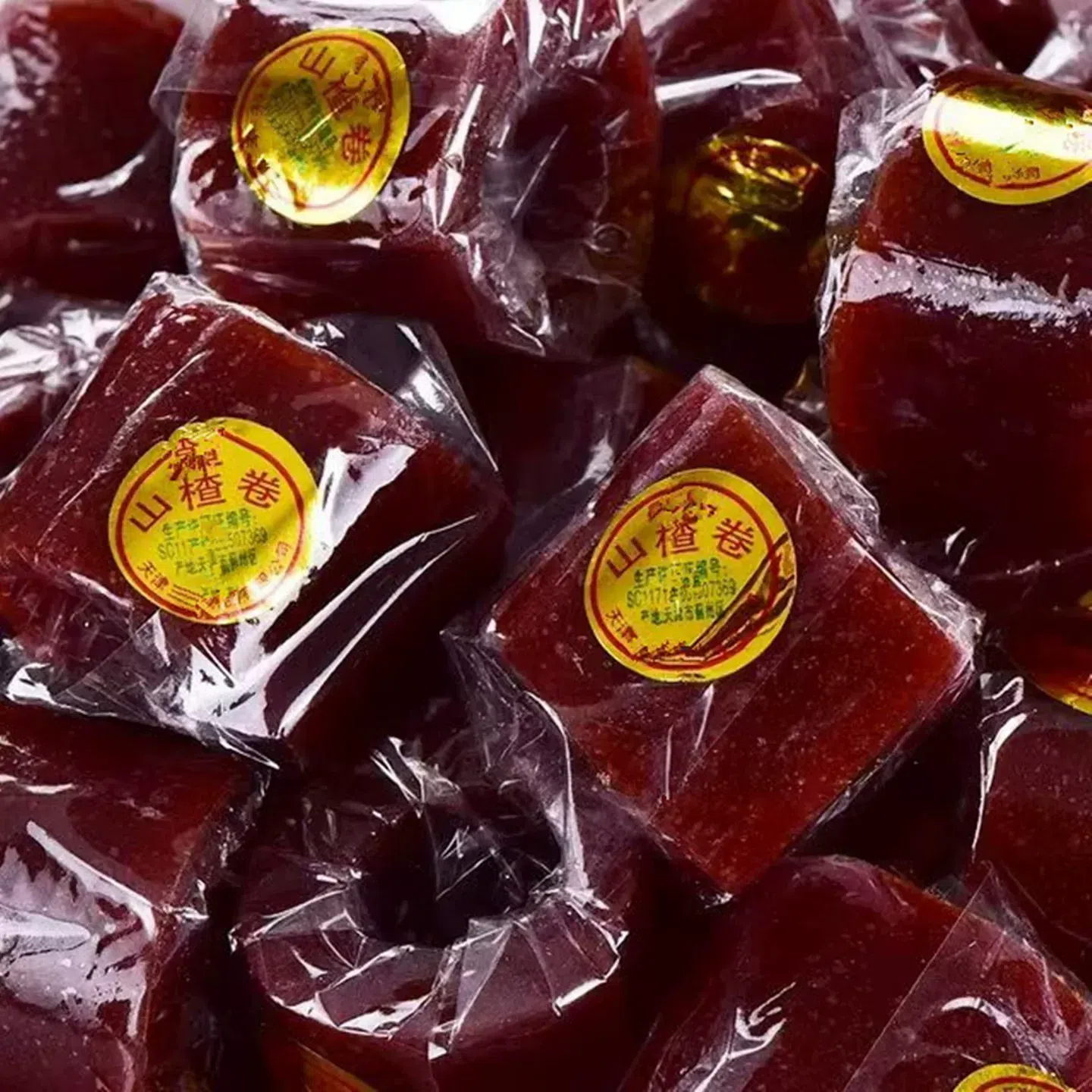 Hawthorn Roll - Viral Snack, 250g per pack 250 g