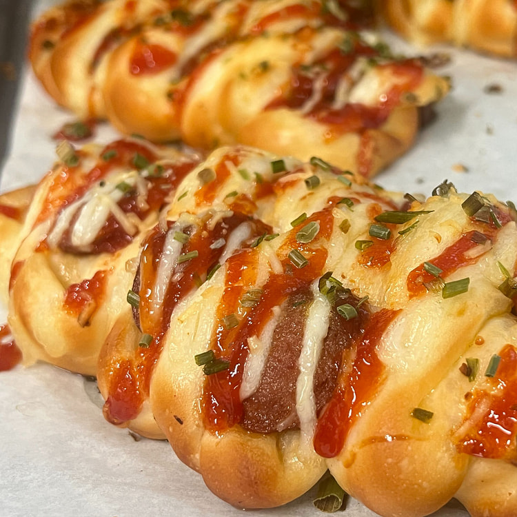 Cheese Sausage Bun 75 g