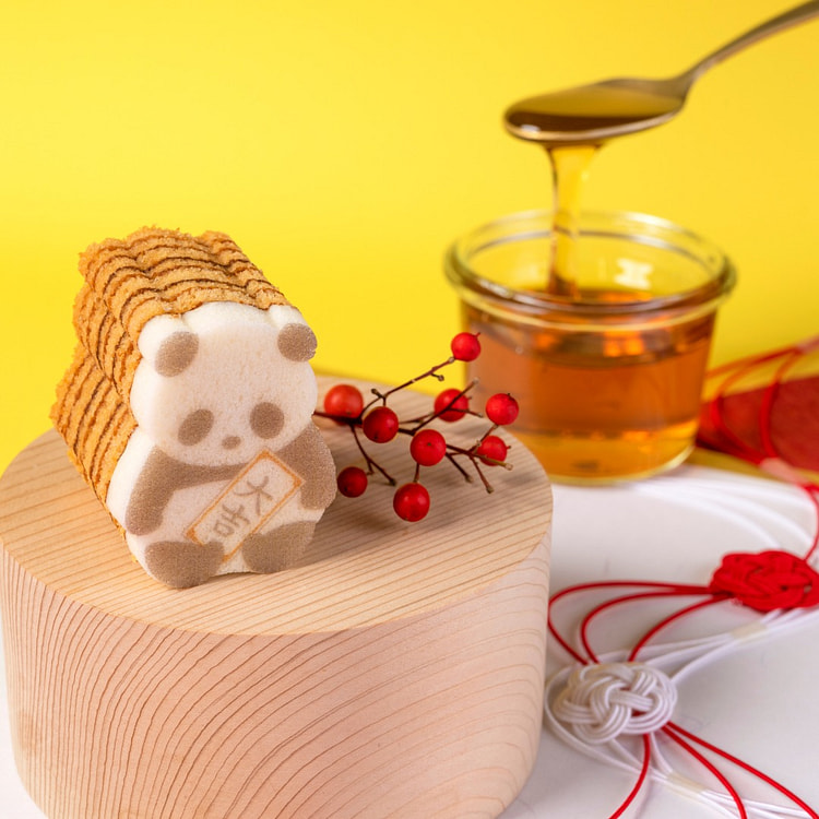 SnakeYear Fortune Panda Baumkuchen Maple Flavor1pc