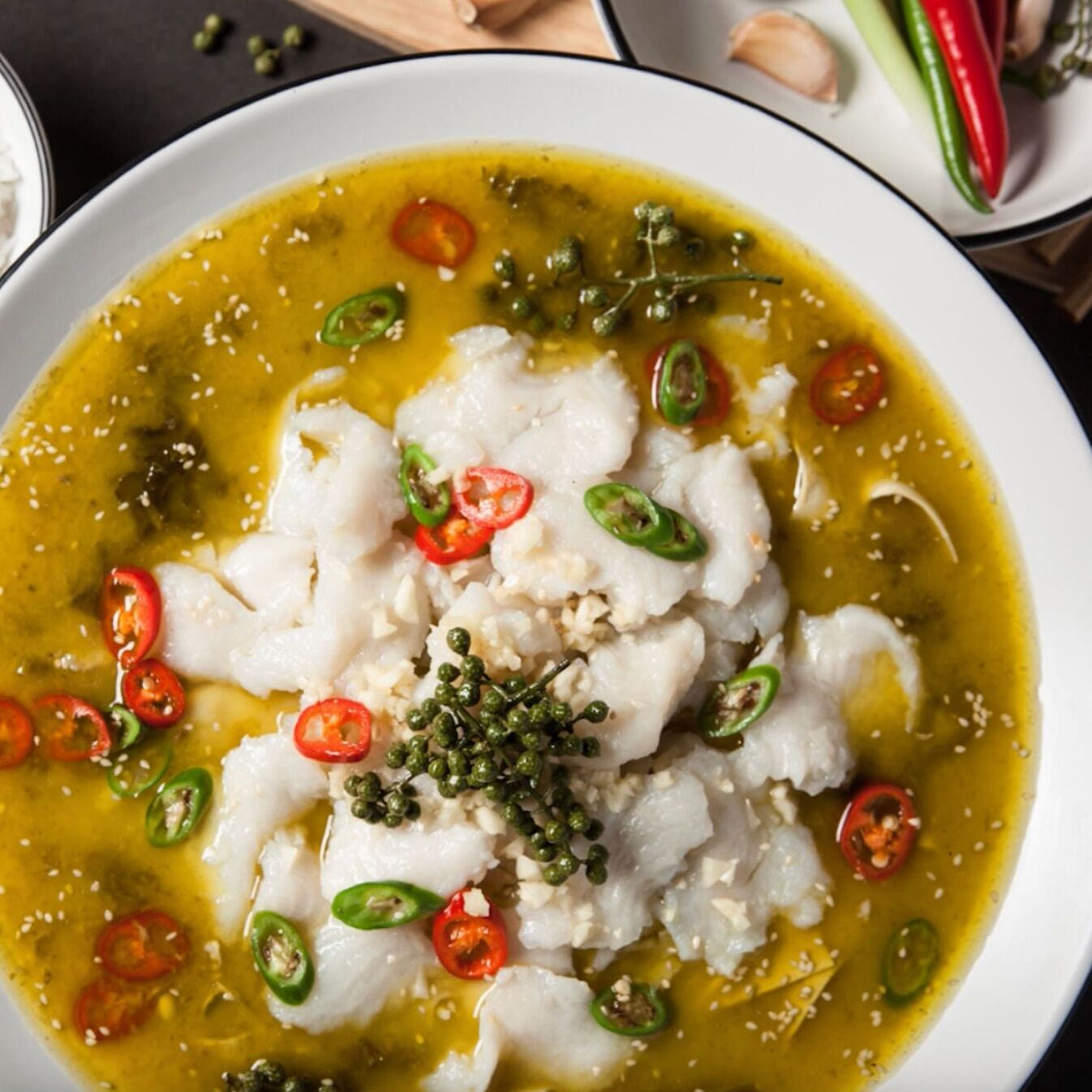 Sour and Spicy Fish with Green Peppercorns 800 그램