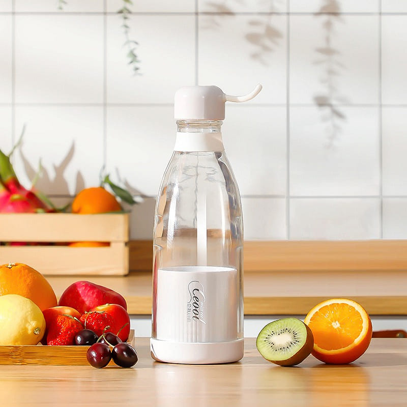 Portable Juicer Wireless Juicer Cup for Home Small Juicer Mini Ice Crusher 1 box