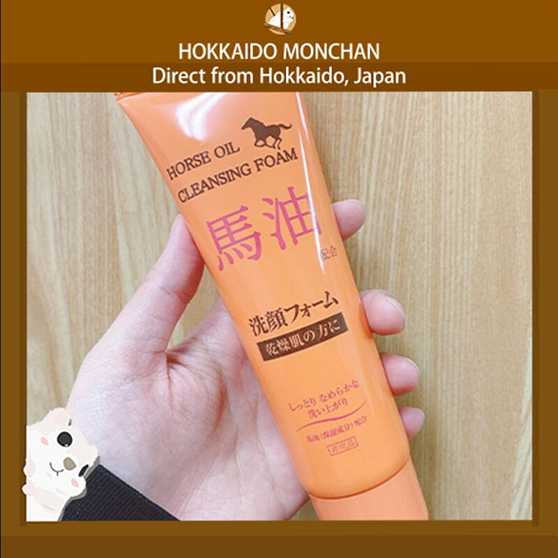 Hokkaido Showa Shinzan Horse Oil Cleansing Foam 1 each