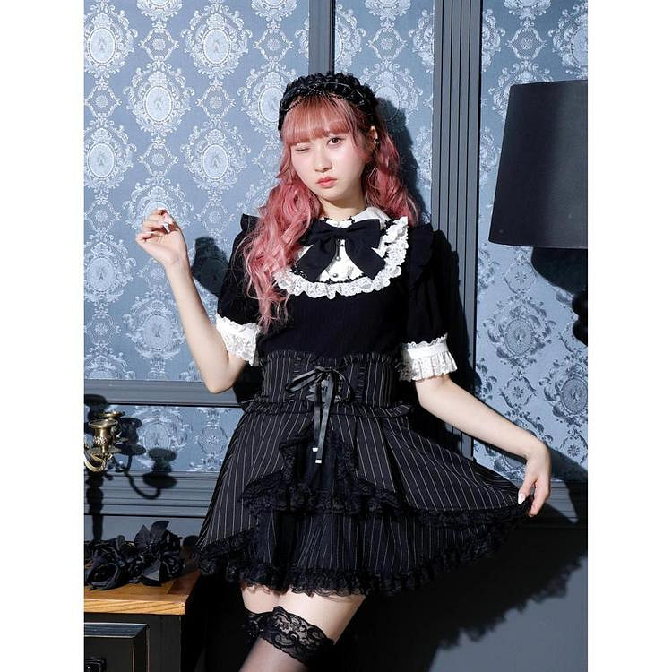 NOEMIE Gothic Lace T-Shirt Black M