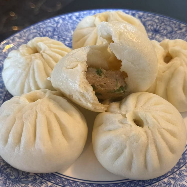 Steamed Chicken and Corn Buns 6pc