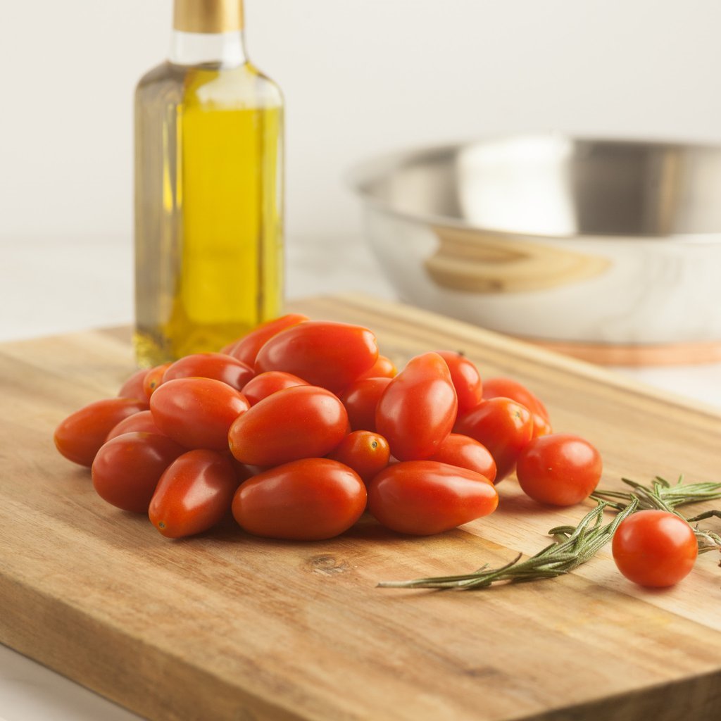 Organic Grape Tomato 1 pint Weee!