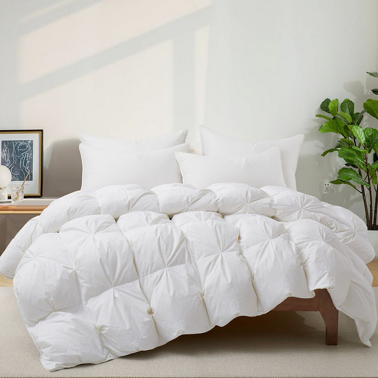 UNIKOME Gusset Feather Blanket All Season Comforter Sets  White 90*90"