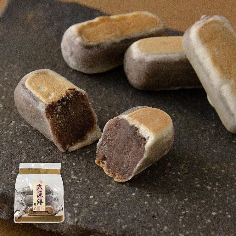 Ito-ken Thin-Crust Baked Red Bean Manju 6pcs 1 each