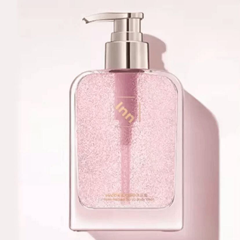 Inn Rose Radiant Scrub Body Wash 200 g