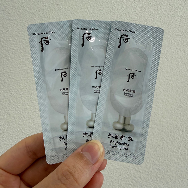 The Whoo Tẩy Tế Bào Da Chết Samples 1ml 120 cái