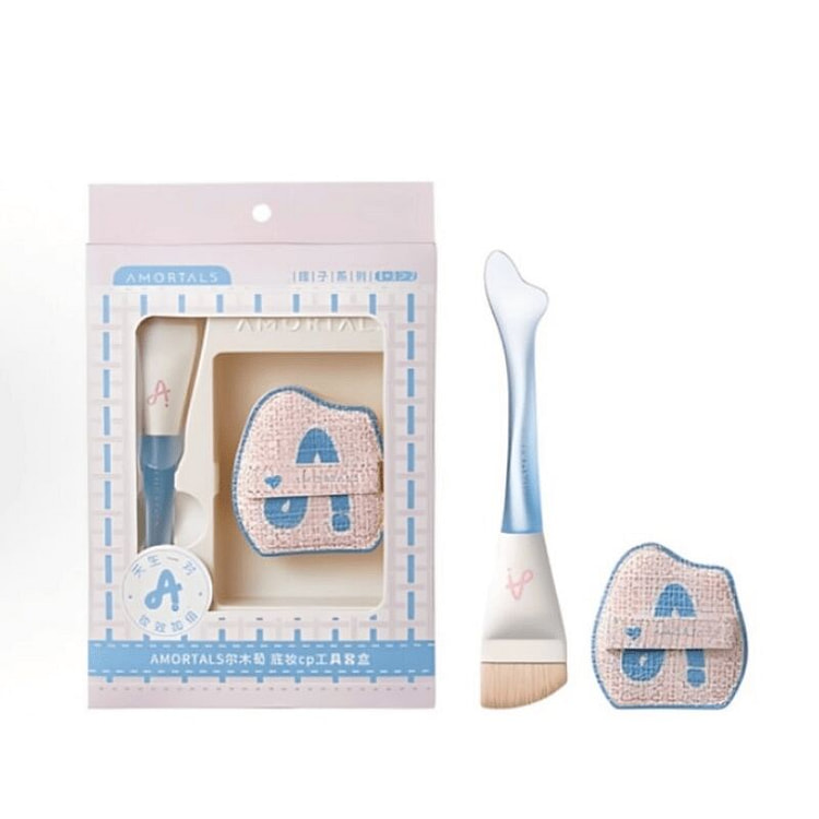 AMORTALS尔木萄鱼尾薄弧粉底刷+粉扑 1 份