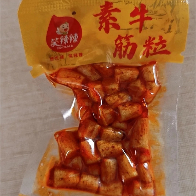 素牛筋辣条12g*1袋 12 克