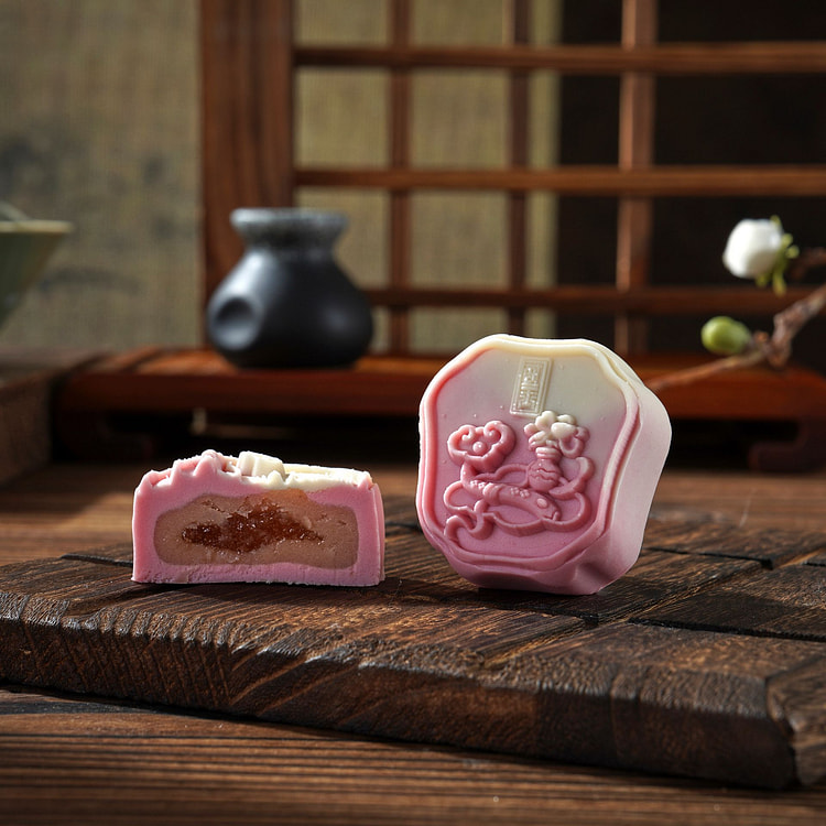 Grapefruit and Cherry Blossom Bird's Nest Mooncake