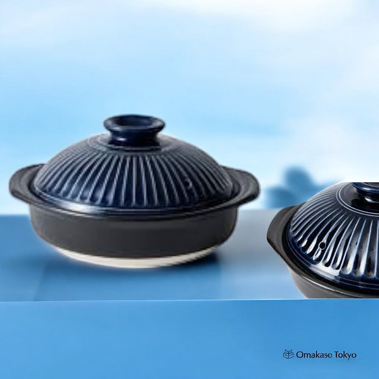 Ginpo Kikka Banko Donabe Japanese Clay Pot Blue