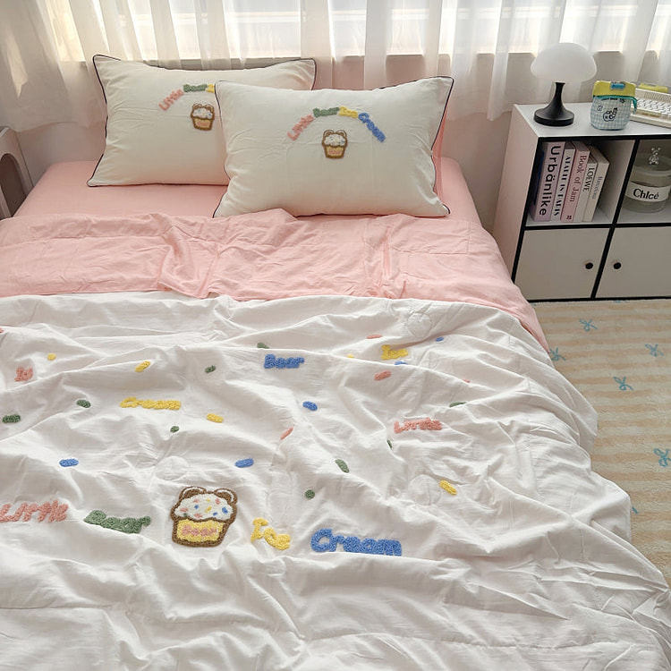 Ice Cream Cooling Quilt 4Pcs Set Queen Size White