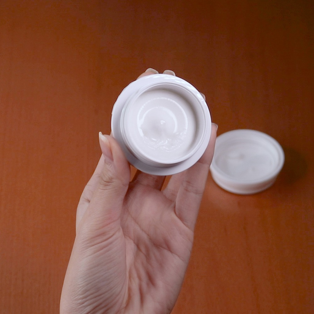Get BLACK PAINT Platinum Water Cream 25g Delivered | Weee! Asian