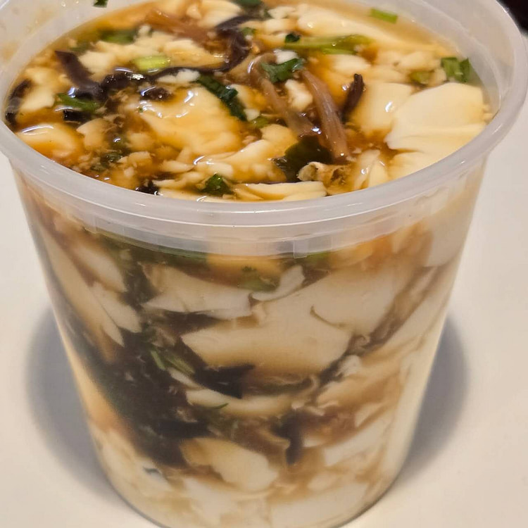 Soft Tofu soup with green onion 1 each