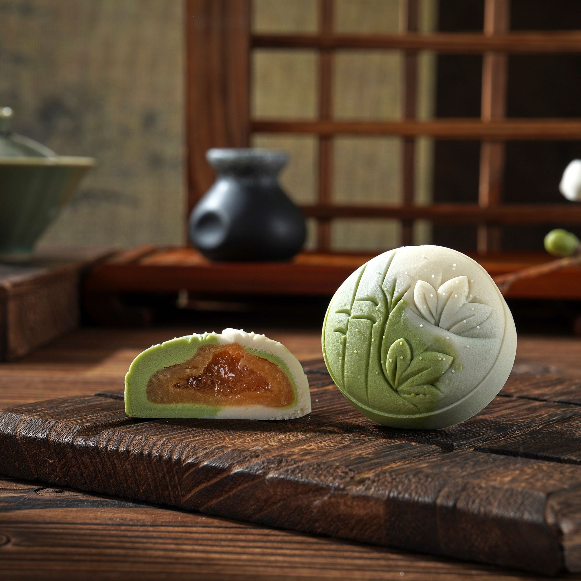 Get Mid-AutumnFestival Mooncakes [SeaSaltRedBeanPaste] Delivered | Weee ...