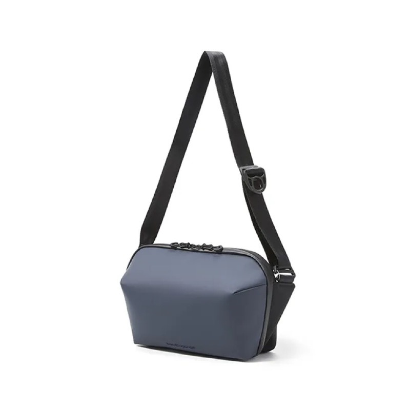 Get beruf baggage [GEARED] URBAN EXPLORER 6.0 NAVY Delivered