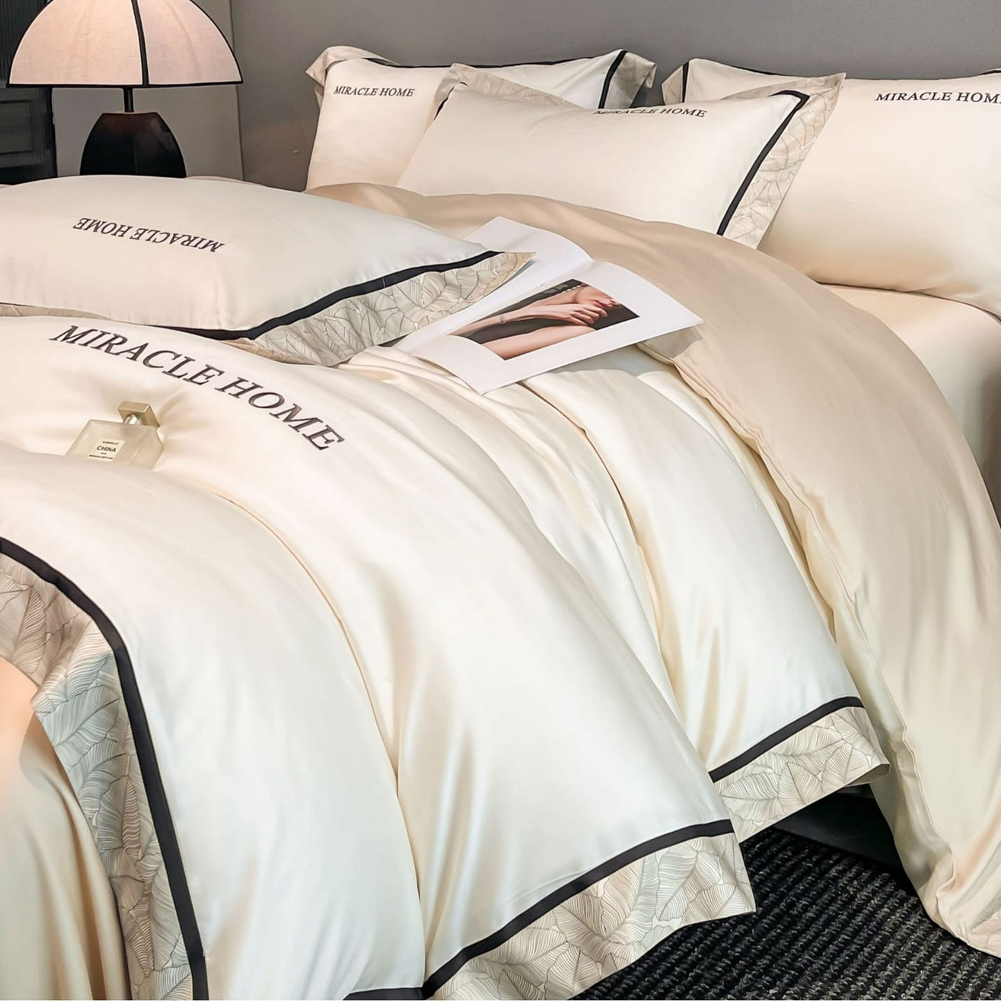 [white milk tea1.5*2] Four piece set on bed 1 each