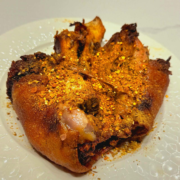 BBQ Sliced Pork Knuckles spicy